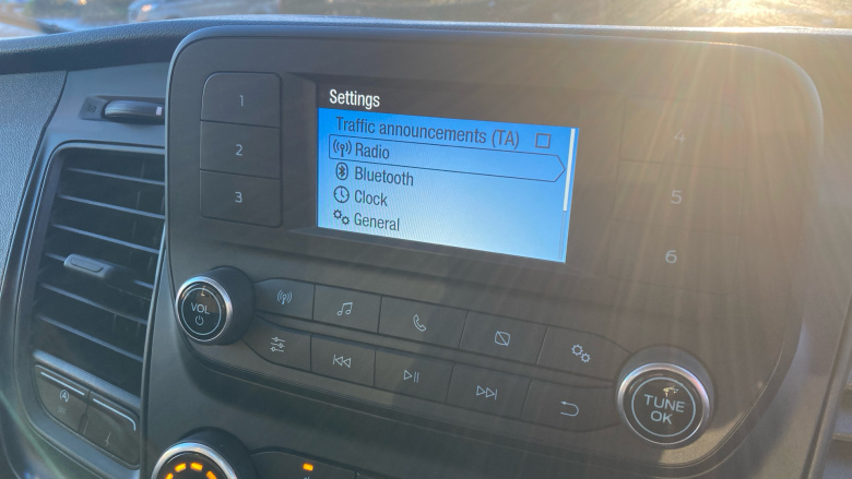 Ford Transit 350 L2 Diesel Rwd 2.0 EcoBlue 130ps Leader Tipper [1 Way]